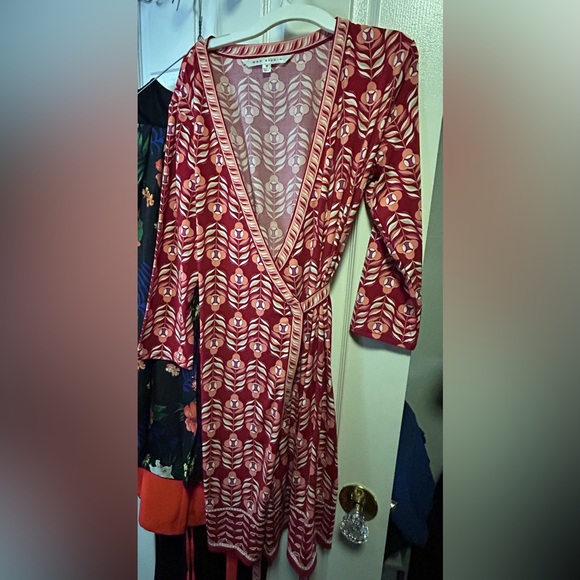 Max Studio Dresses & Skirts - Max Studio Red and Pink Classic Wrap Midi Dress with Elegant Design
